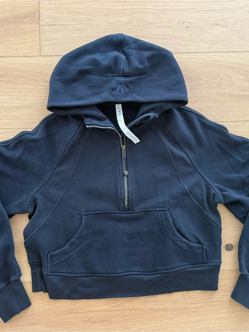 lululemon navy half-zip cropped hoodie scuba size- XS/S